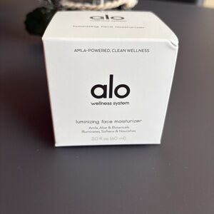 ALO Yoga's face moisturizer